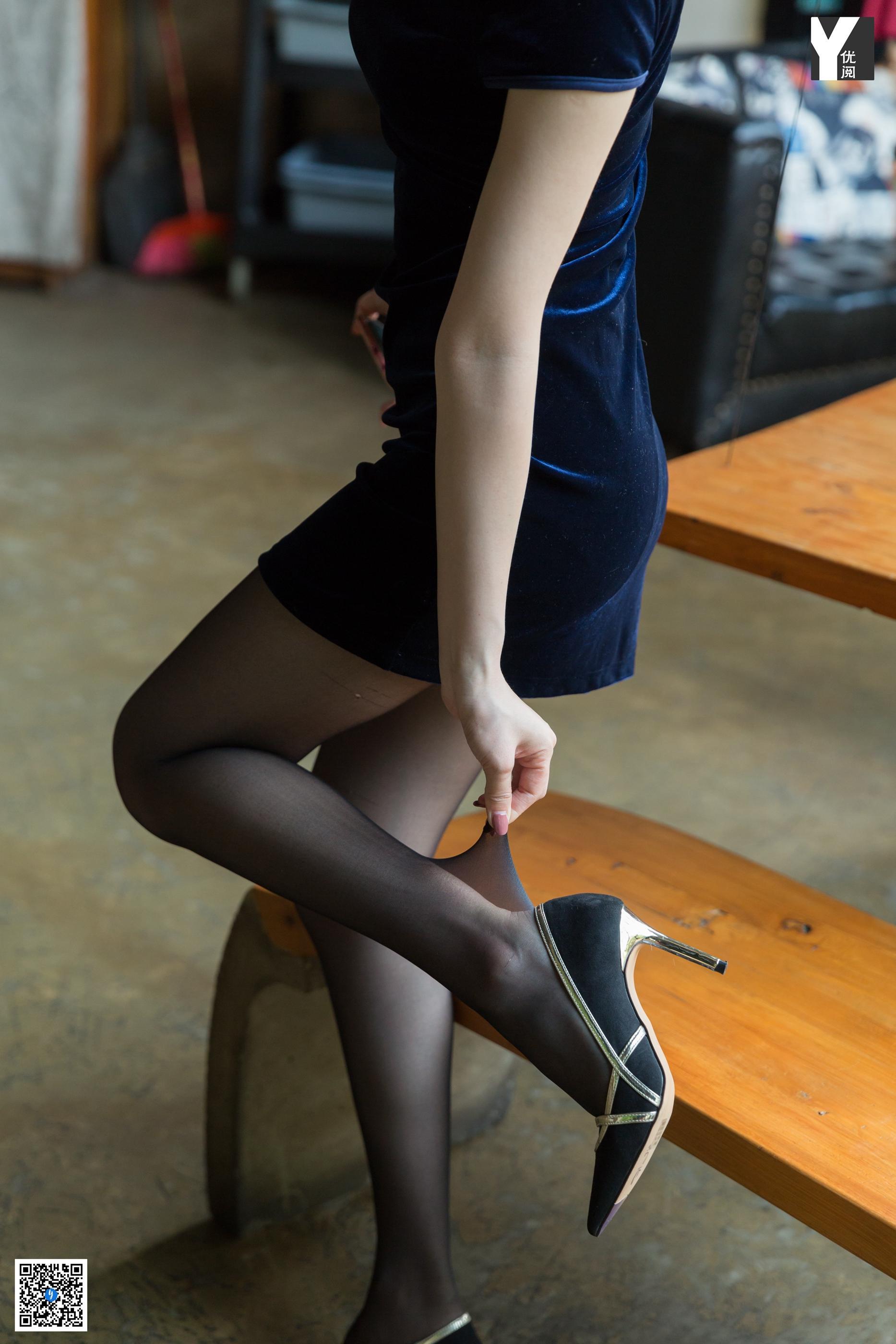 IESS异思趣向 - 模特：紫薇《神秘绒面旗袍》